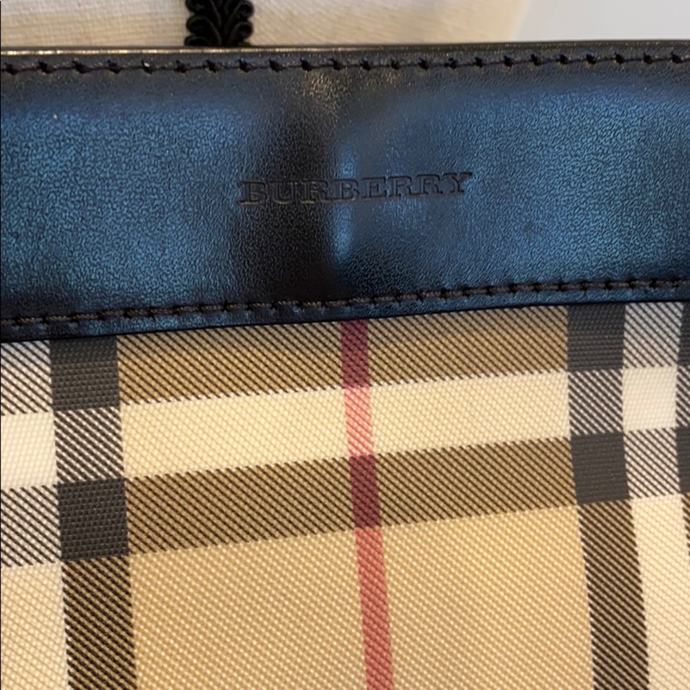 Burberry Authentic Check Tote Bag Black - Picture 2 of 8